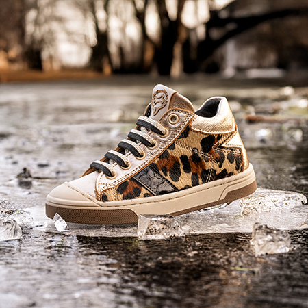 DAYAN pony - metal platin + camel